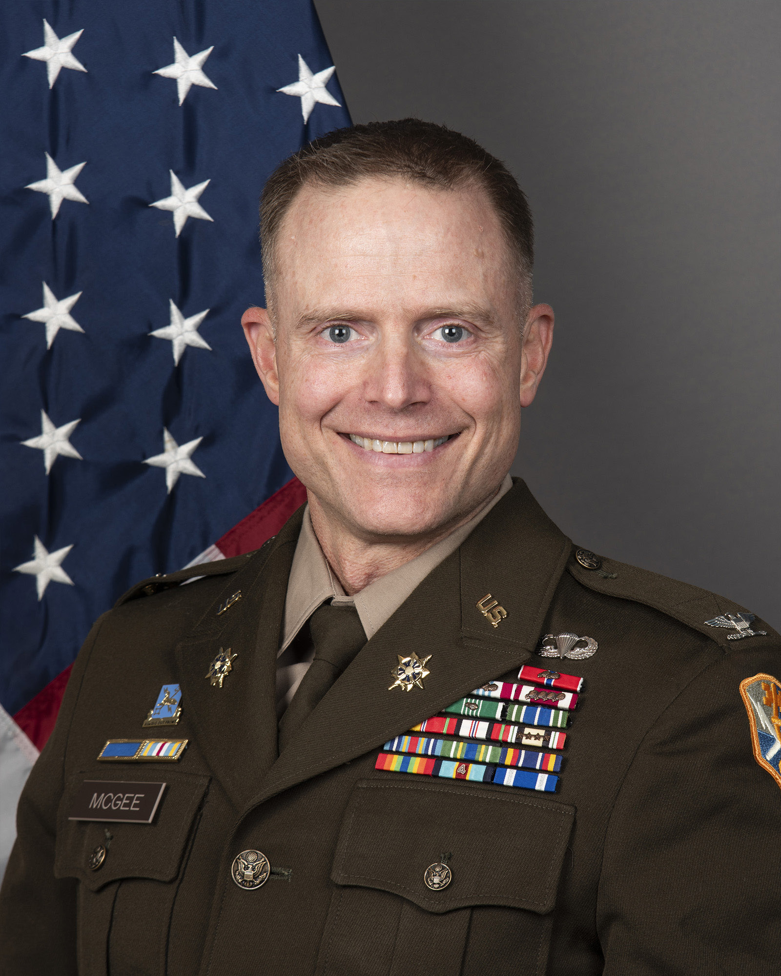 COL Jay McGee, USA, NGIC Commander