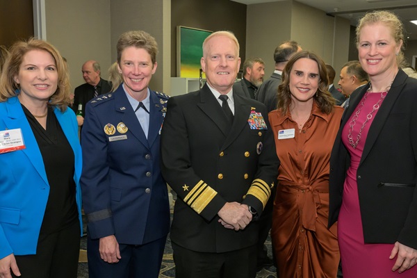 INSA 4286_075 Leadership Dinner with Admiral Whitworth